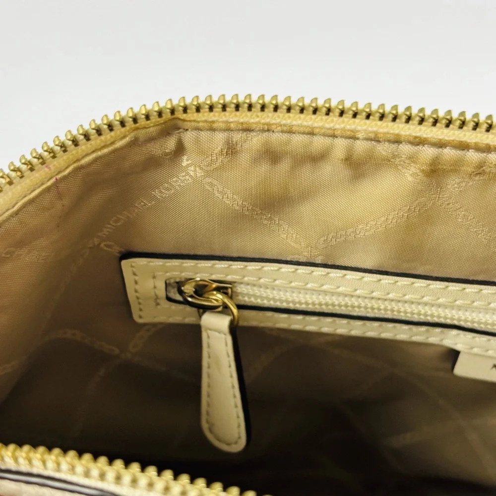 Michael Kors Sienna‎ Medium Pebbled Leather Satchel Bag Purse Soft White Chic